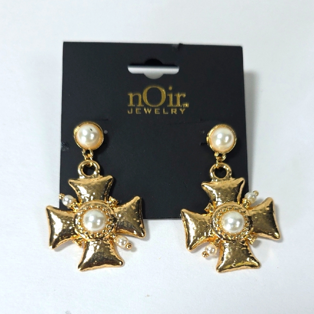 nOir Jewelry Gold and Pearl Cross Earrings